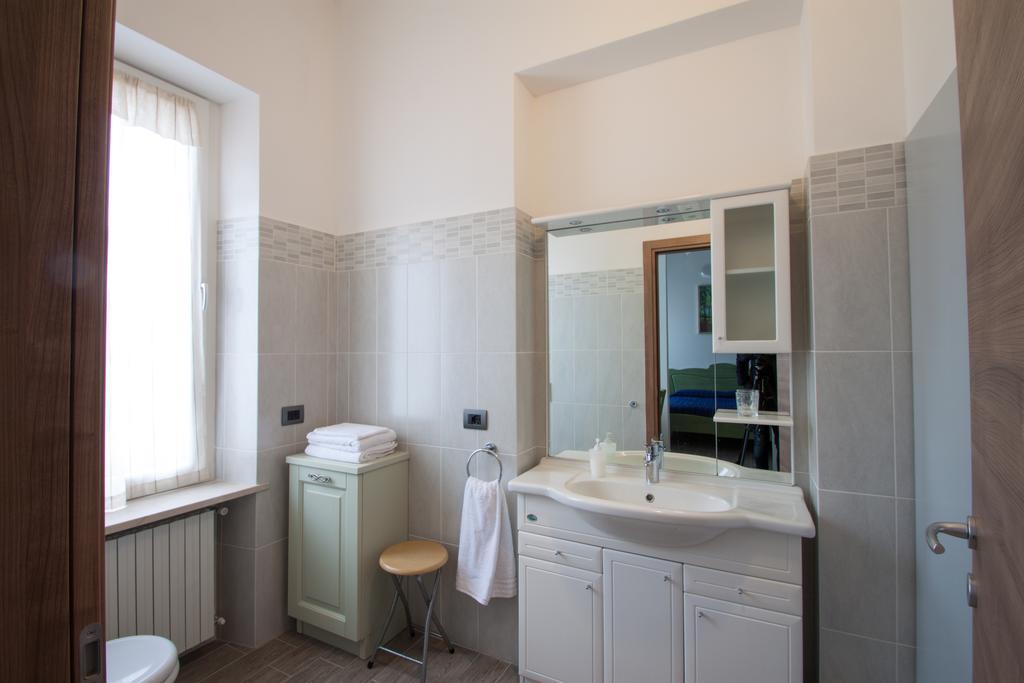 Palazzo Di Primavera Guest House Caprino Veronese Habitación foto
